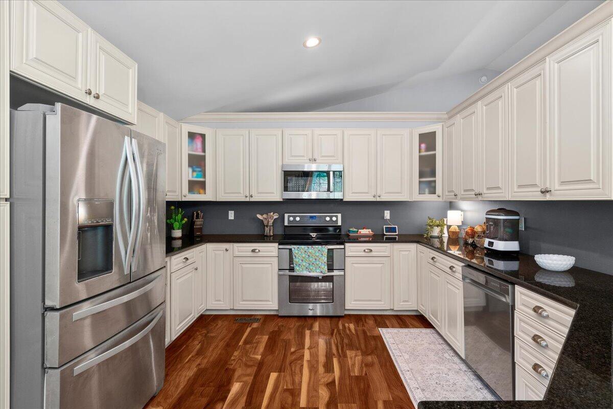 3357 Campton-Baptist Road Campton, KY 41301 - Photo 13 of 51 21-IVA07921