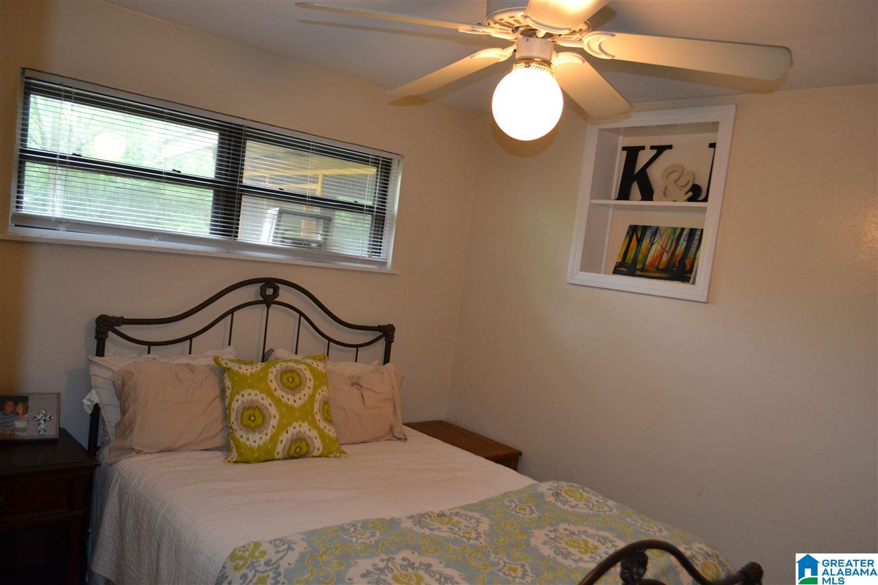 2013 Chapel Road Birmingham, AL 35226 - Photo 11 of 39