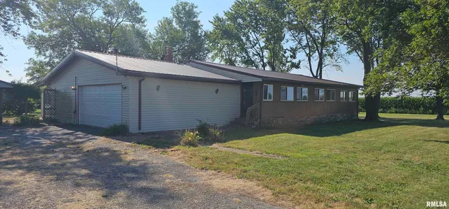 $95,000 | 5274 Norton Road, Odin, IL 62870