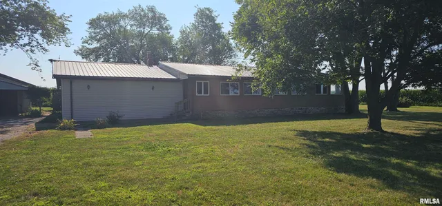 $95,000 | 5274 Norton Road, Odin, IL 62870