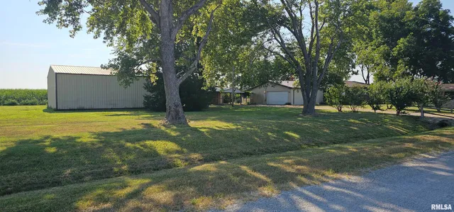 $95,000 | 5274 Norton Road, Odin, IL 62870