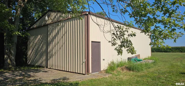 $95,000 | 5274 Norton Road, Odin, IL 62870