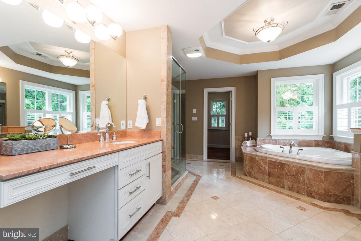 313 Adahi Road Southeast Vienna, VA 22180 - Photo 38 of 82 Gallery Image 38