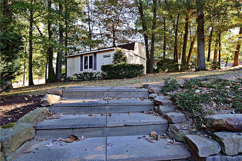 133 Dutchtown Road Butler, PA 16002 - Photo 22 of 25 Steps leading to shed.