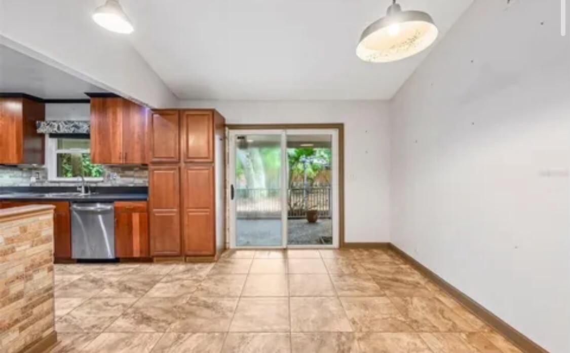 255 Southwest Salerno Road Stuart, FL 34997 - Photo 8 of 19 a5055a40-dbed-440a-845e-d4eb90f432a9