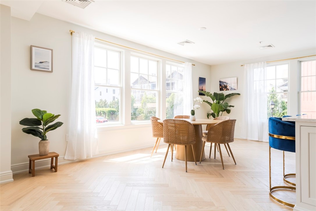 10 Brown & Howard, Unit 101 Newport, RI 02840 - Photo 25 of 35