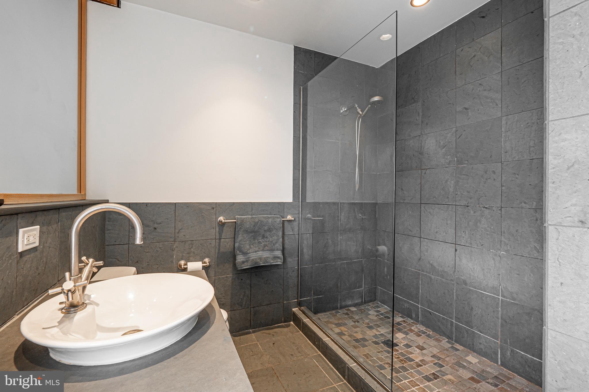 28 East Lancaster Avenue, Unit R4 Downingtown, PA 19335 - Photo 32 of 40