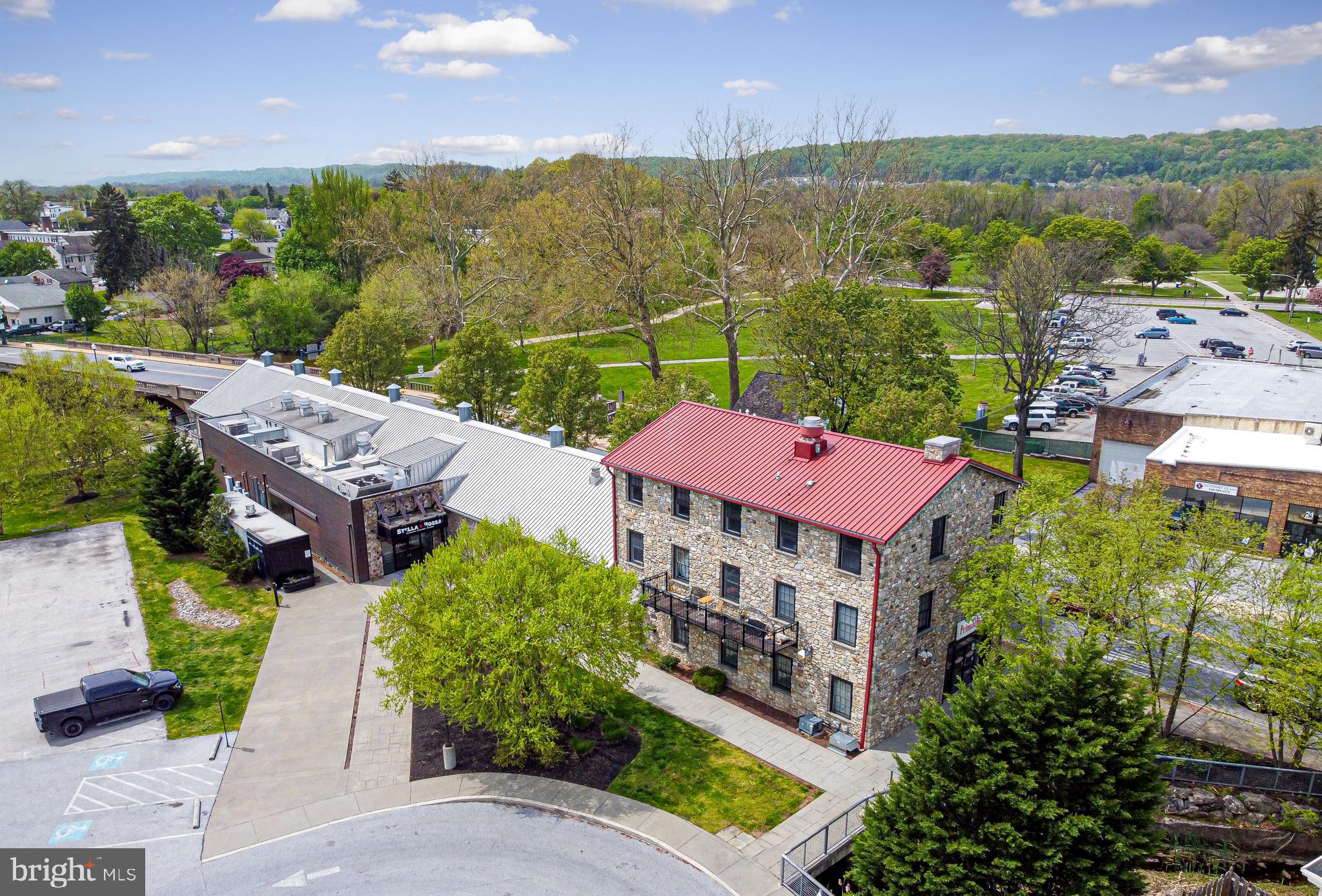 28 East Lancaster Avenue, Unit R4 Downingtown, PA 19335 - Photo 7 of 40