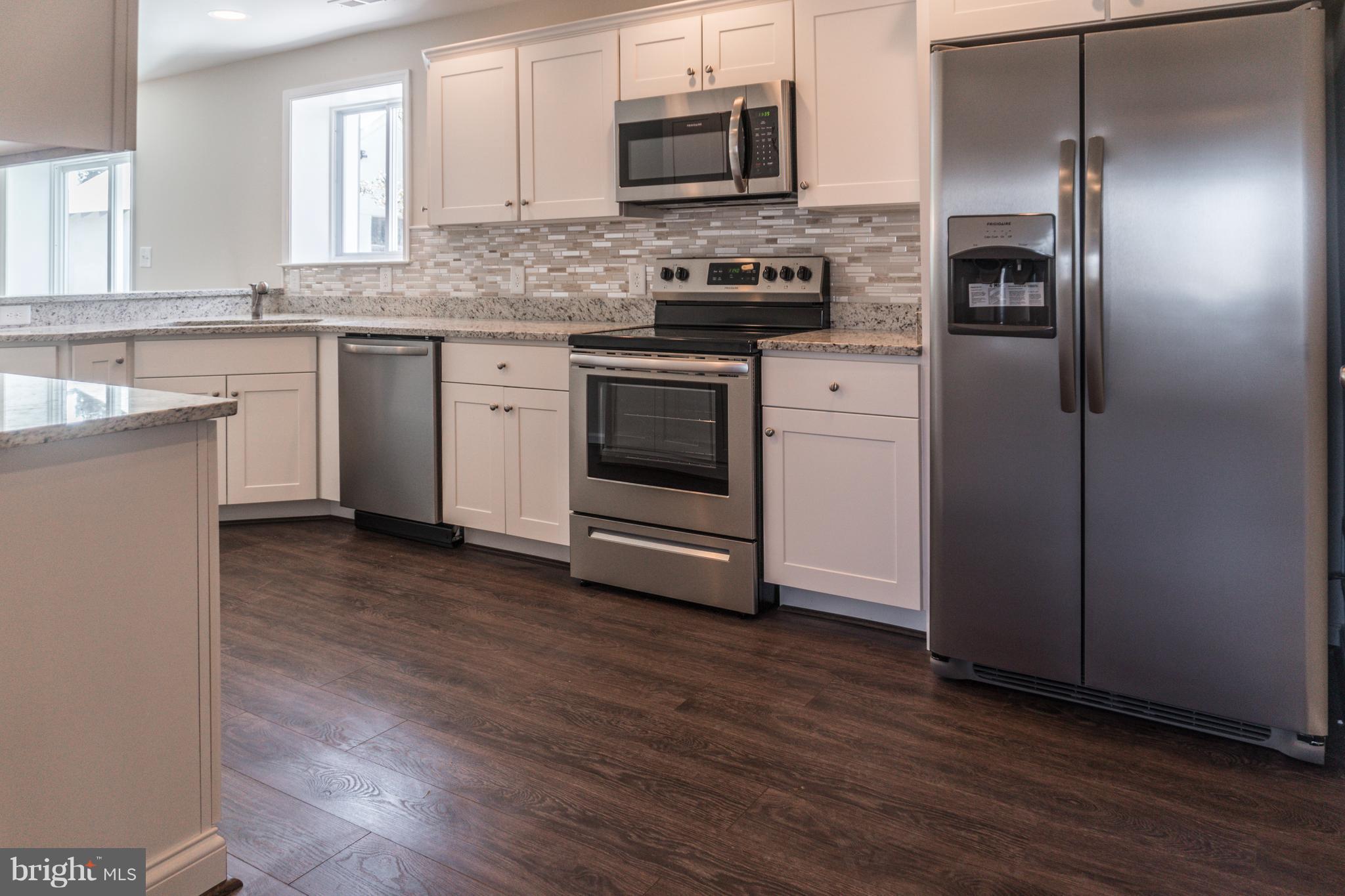 23281 Maddox Road Bushwood, MD 20618 - Photo 3 of 17 Kitchen