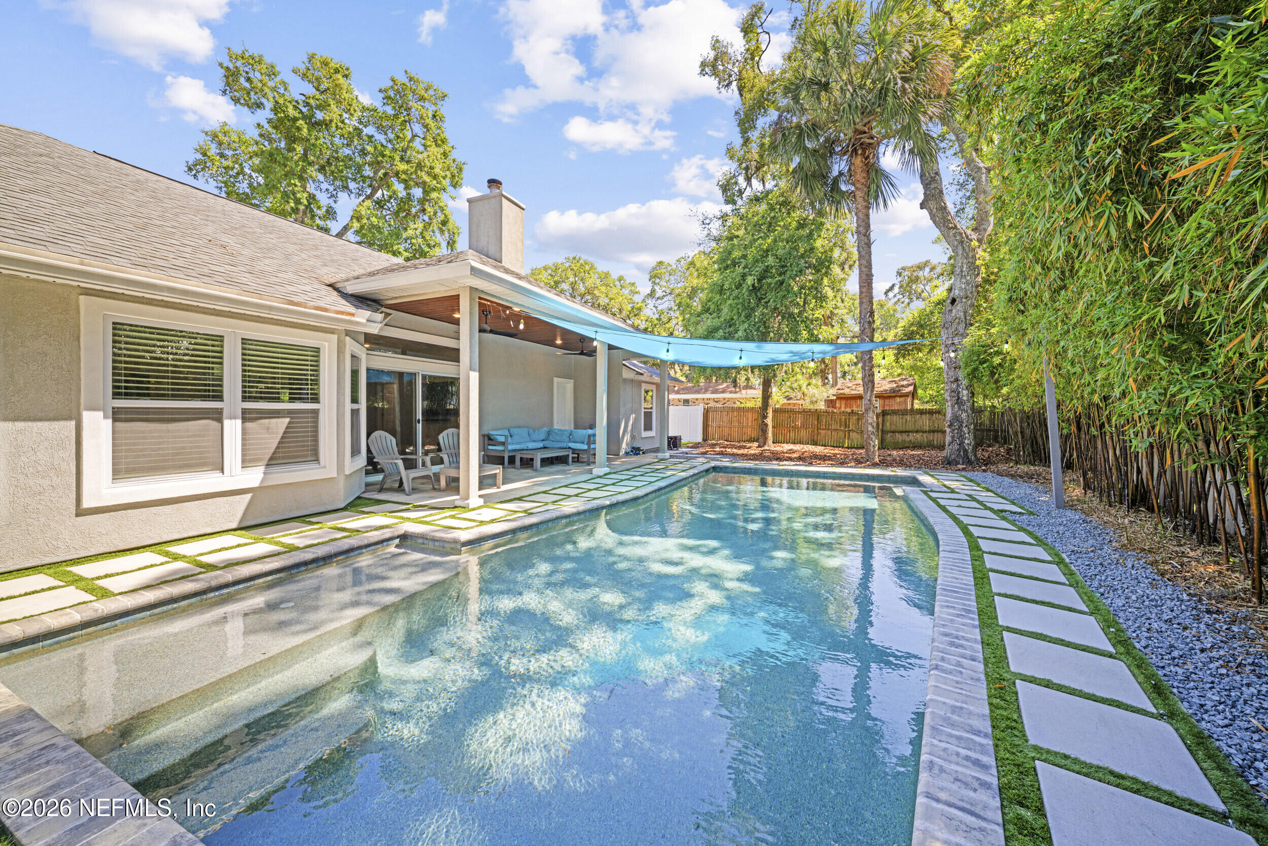53 Oakwood Road Jacksonville Beach, FL 32250 - Photo 2 of 55 39_ar503980