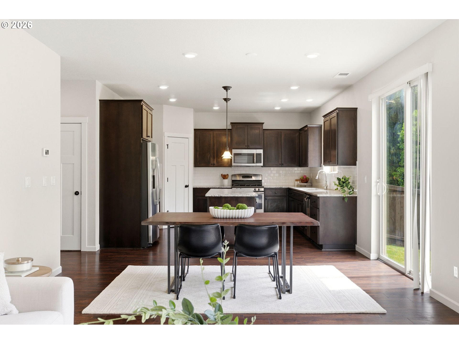 8702 Southwest Vale Court Wilsonville, OR 97070 - Photo 13 of 47