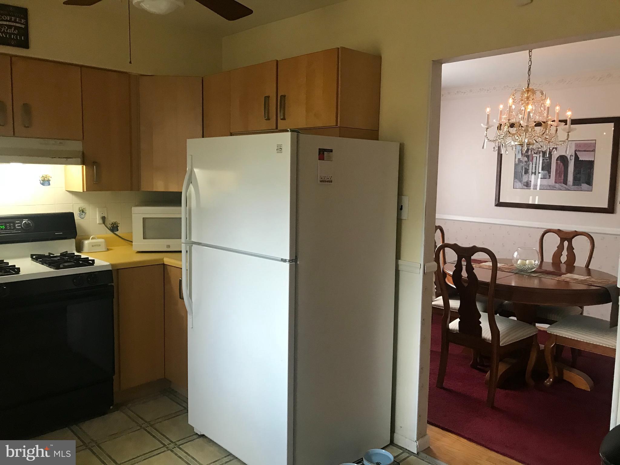2540 Larkin Road Upper Chichester, PA 19061 - Photo 6 of 31 Kitchen with Dining Room View
