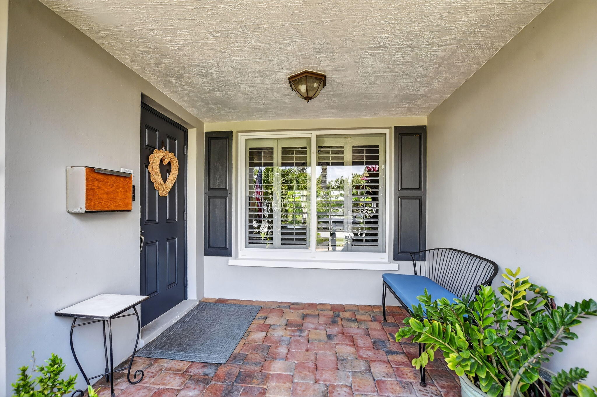 1388 Walnut Terrace Boca Raton, FL 33486 - Photo 4 of 74 6-web-or-mls-DSC_8877