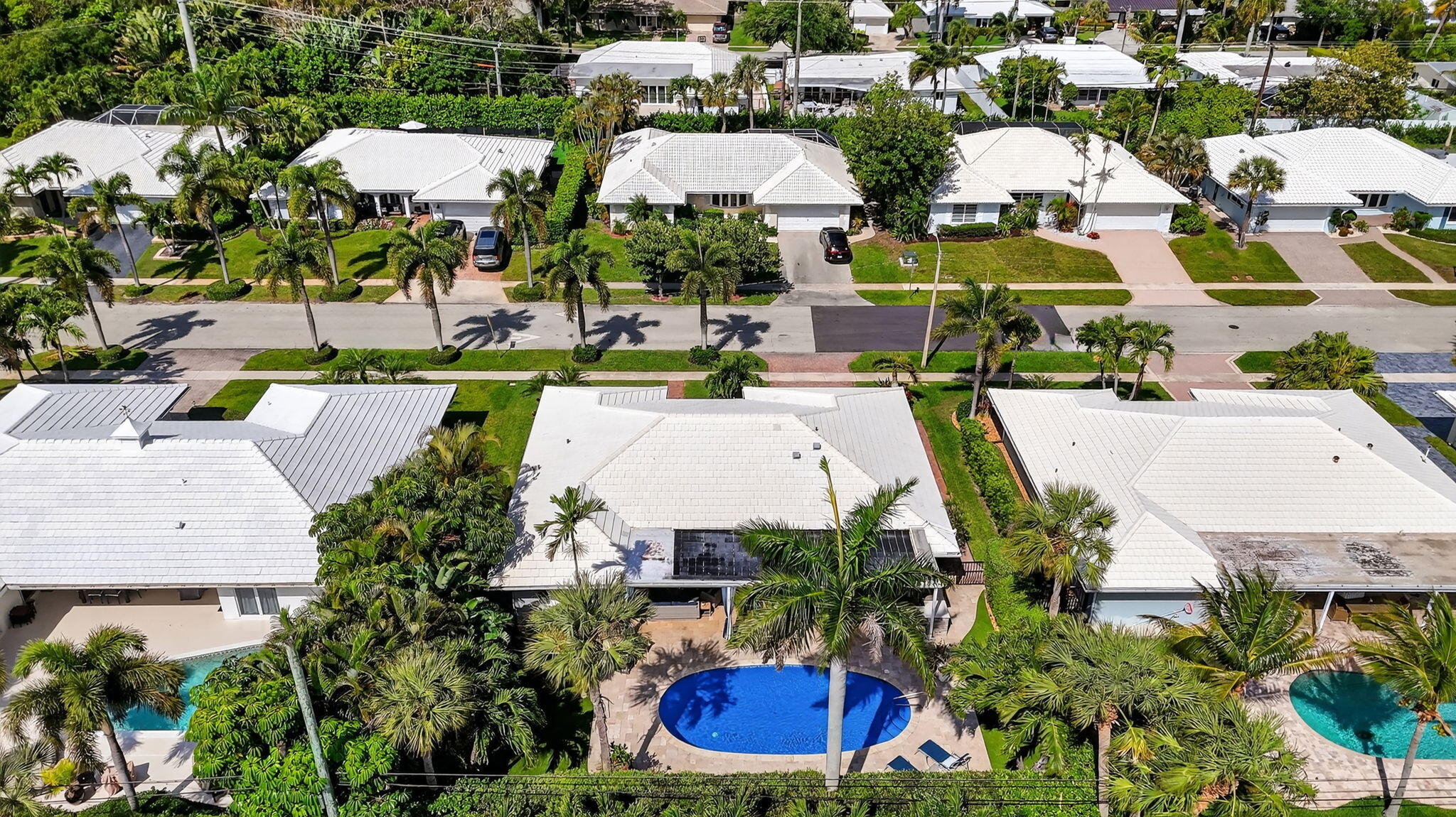 1388 Walnut Terrace Boca Raton, FL 33486 - Photo 73 of 74 an aerial view of multiple houses with yard