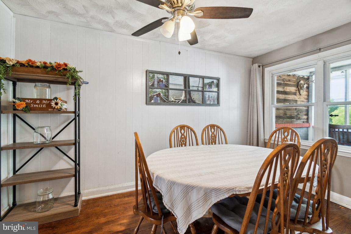 144 Riverthorn Road Middle River, MD 21220 - Photo 12 of 40 dining room