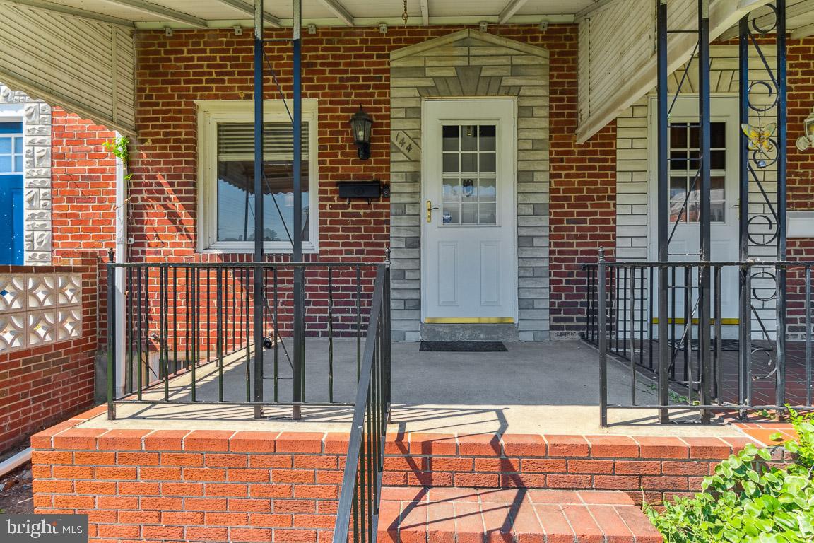 144 Riverthorn Road Middle River, MD 21220 - Photo 3 of 40 Front porch