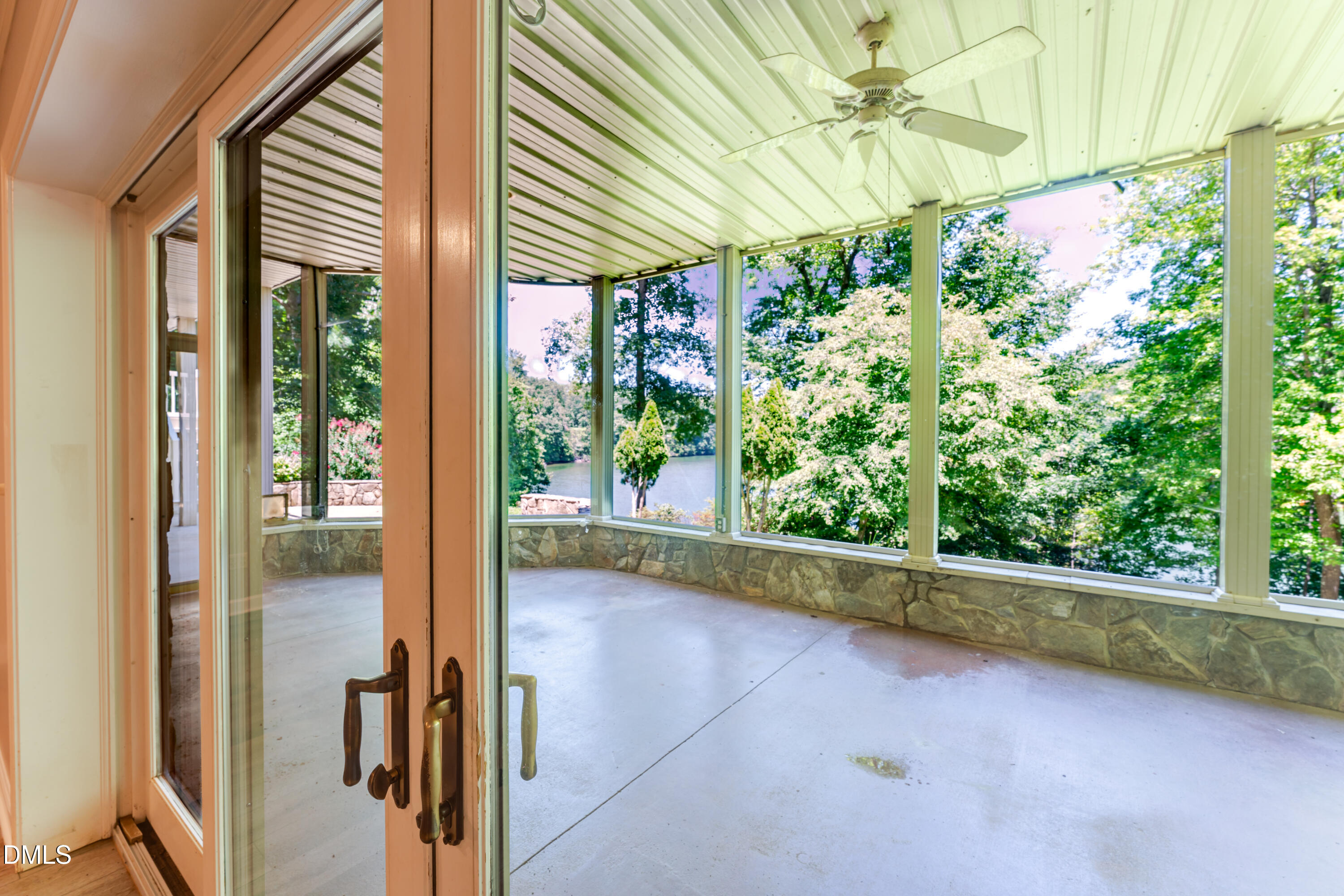 81 Beaver Crossing Road Roxboro, NC 27574 - Photo 51 of 95 81 Beaver Crossing - Interiors-56