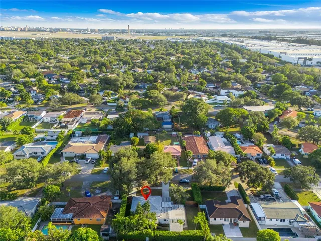 $3,900 | 333 Linwood Drive, Unit 1, Miami Springs, FL 33166