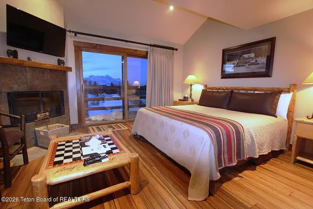 $1,650,000 | 1637 North Harvest Dance Road, Unit 3178/3179, Jackson, WY 83001