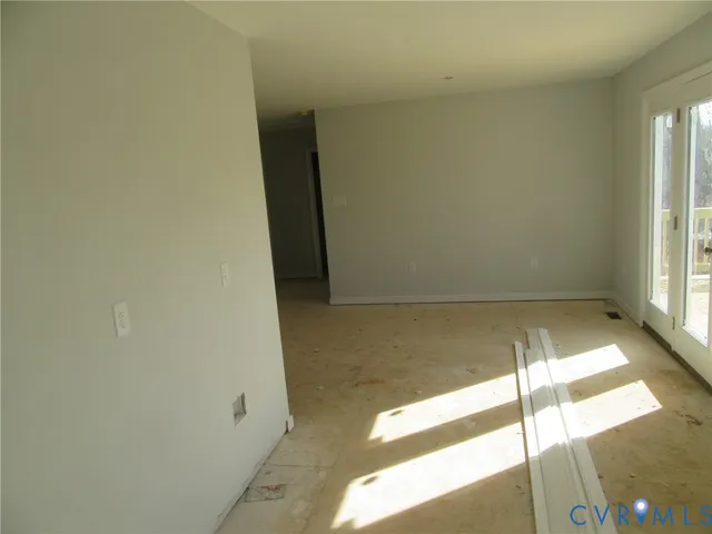 $309,900 | 10240 White Oak Church Road, Wilsons, VA 23894