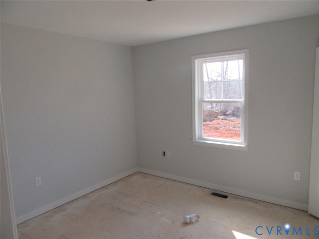 10240 White Oak Church Road Wilsons, VA 23894 - Photo 3 of 15