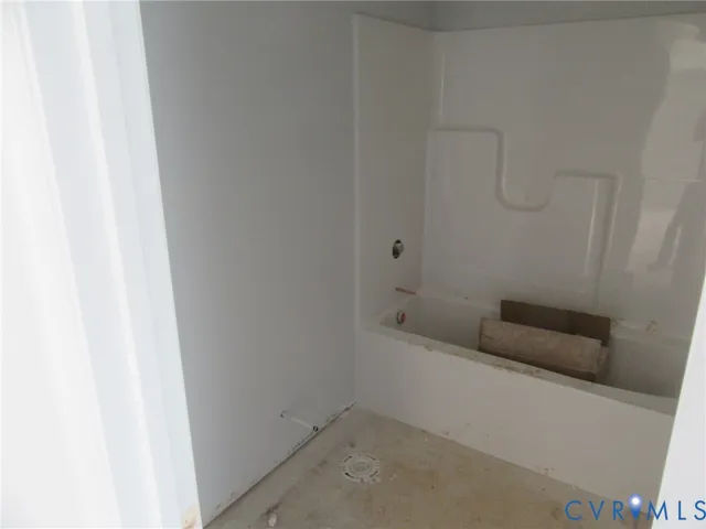 $309,900 | 10240 White Oak Church Road, Wilsons, VA 23894