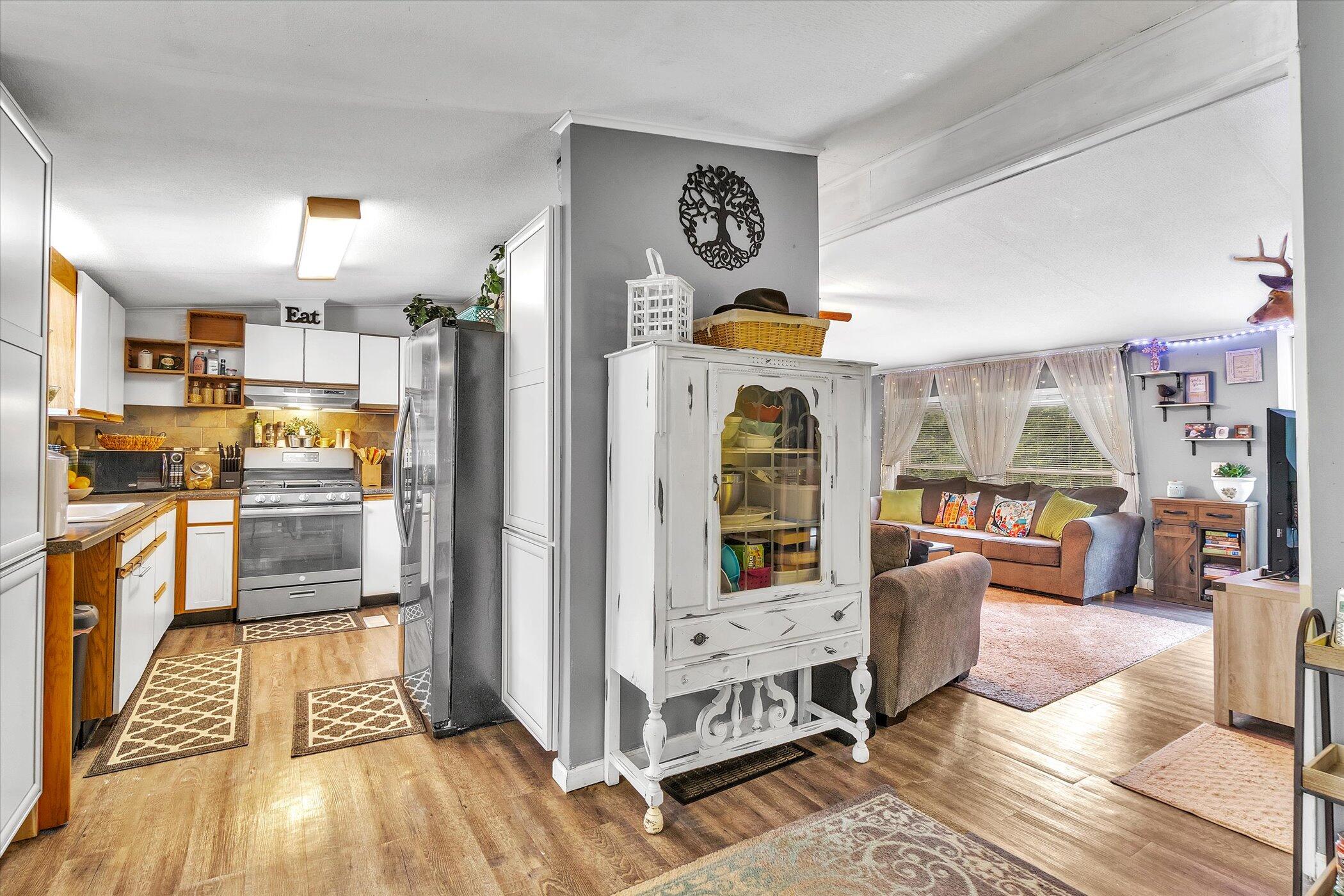 7797 McCain Road Parma, MI 49269 - Photo 13 of 50 13-7797-McCain-Rd-WindowStill-Real-Estat