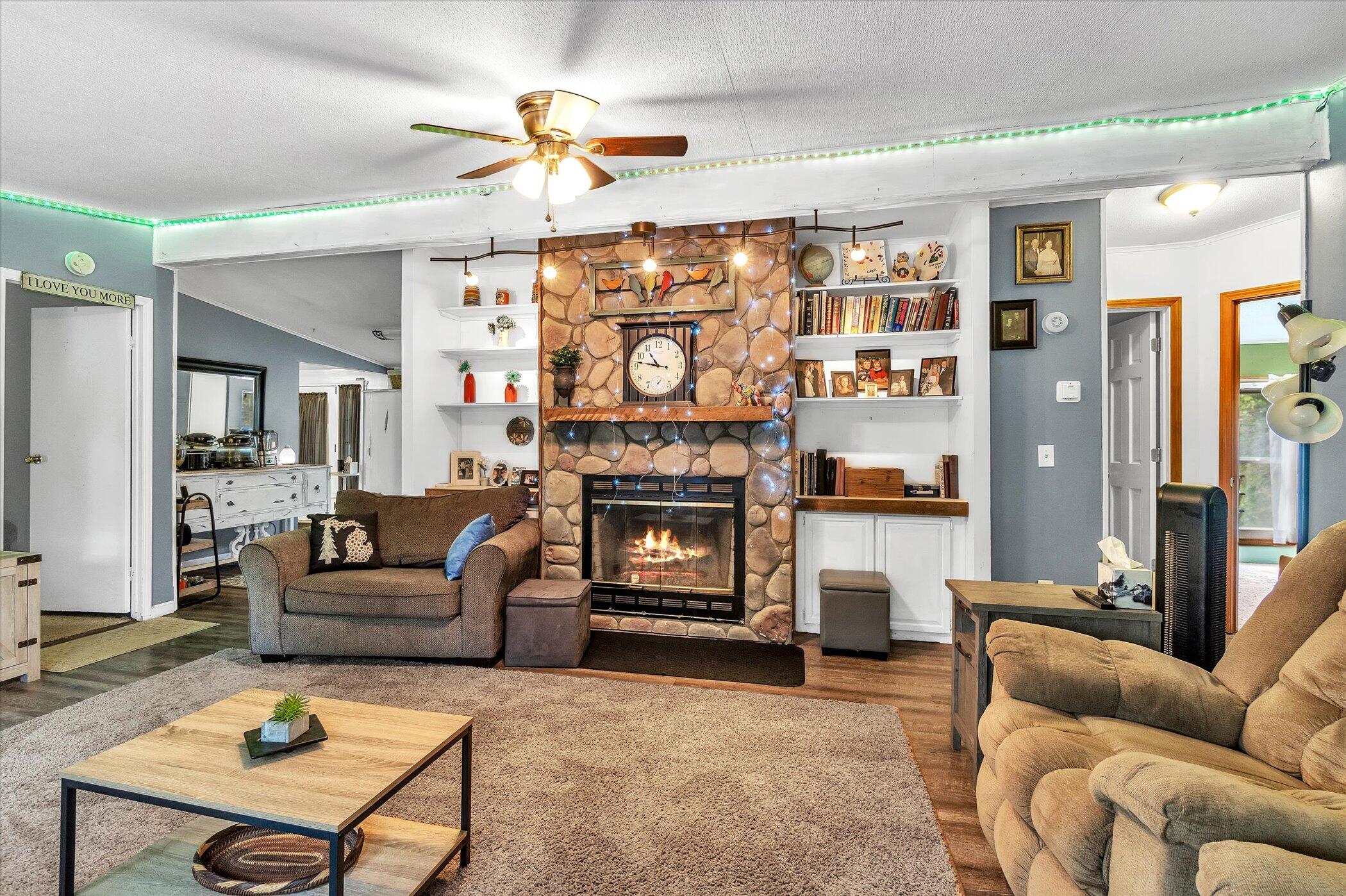7797 McCain Road Parma, MI 49269 - Photo 9 of 50 09-7797-McCain-Rd-WindowStill-Real-Estat