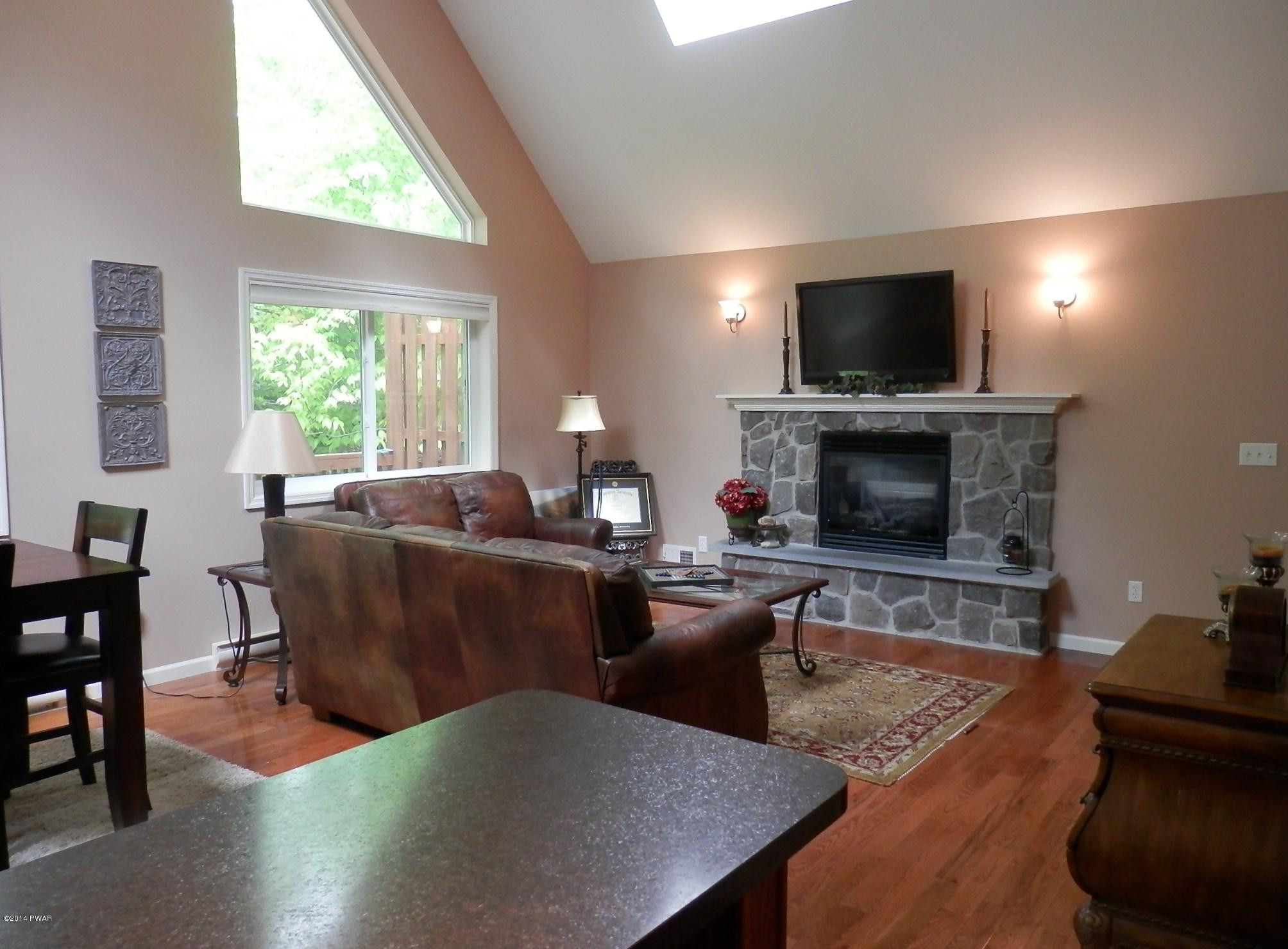 60 Red Hawk Drive Lake Ariel, PA 18436 - Photo 6 of 35
