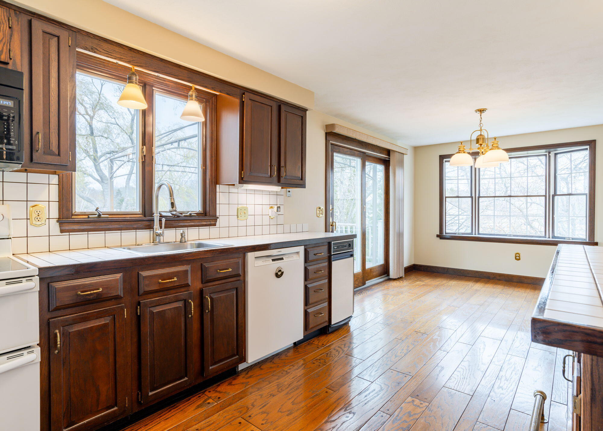 162 Fogg Road Scarborough, ME 04074 - Photo 3 of 55 162FoggRd-Scarborough-03