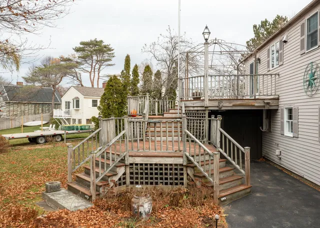 $585,000 | 162 Fogg Road, Scarborough, ME 04074