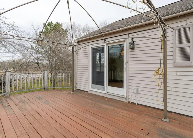 $585,000 | 162 Fogg Road, Scarborough, ME 04074