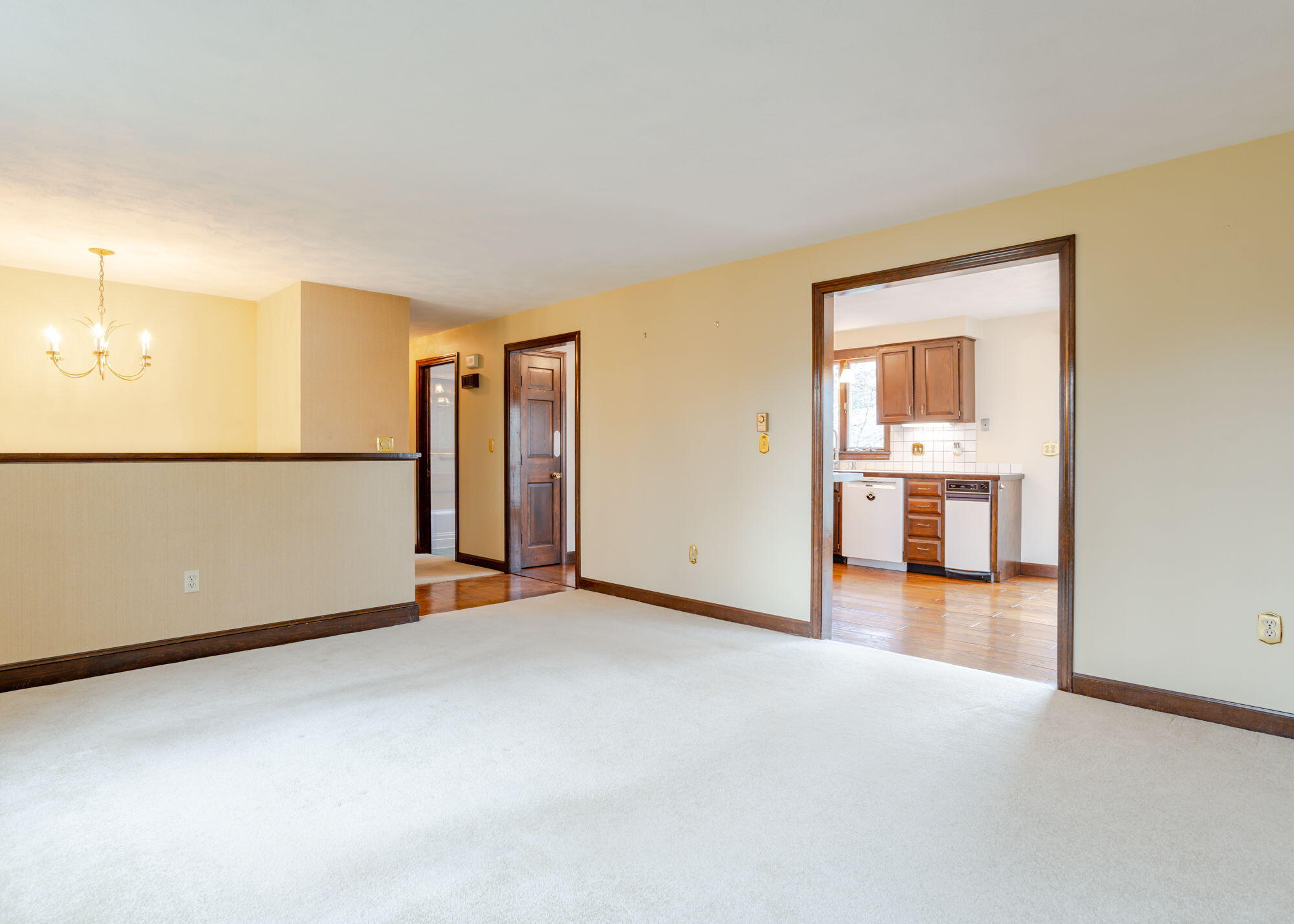 162 Fogg Road Scarborough, ME 04074 - Photo 10 of 55 162FoggRd-Scarborough-10