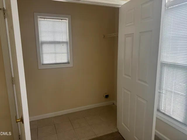 $1,400 | 2510 Friedland Place, Unit 202, Raleigh, NC 27617