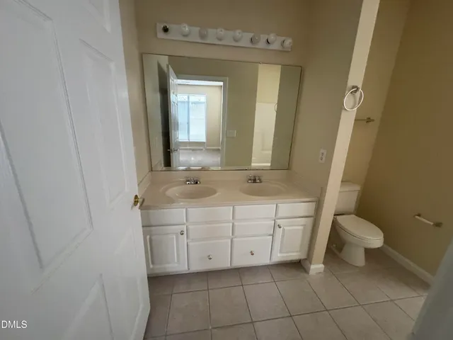 $1,400 | 2510 Friedland Place, Unit 202, Raleigh, NC 27617