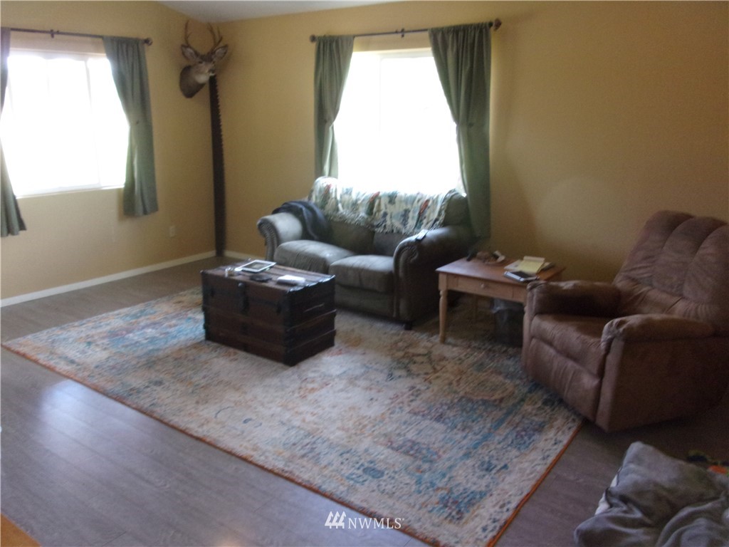 14340 Mima Road Southwest Olympia, WA 98512 - Photo 17 of 37 Gallery Image 17