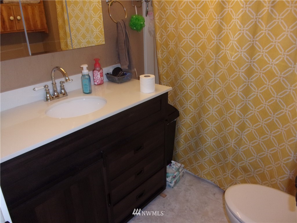 14340 Mima Road Southwest Olympia, WA 98512 - Photo 22 of 37 Gallery Image 22