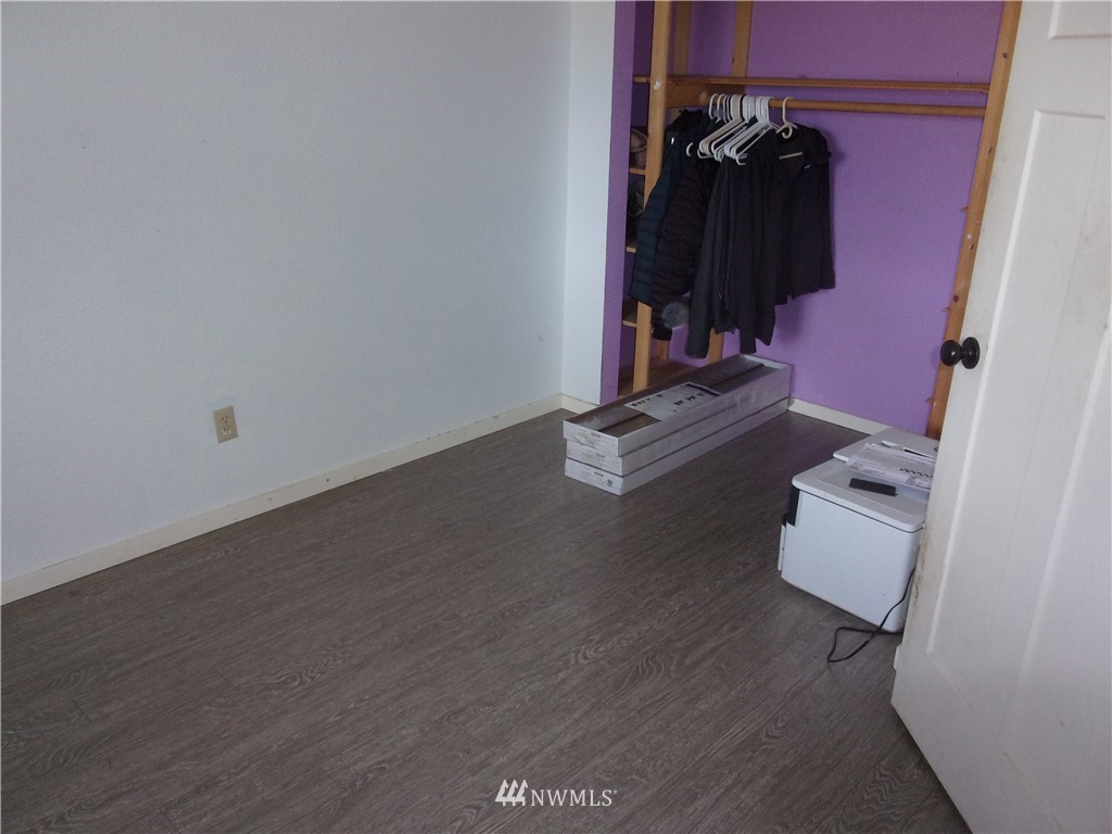 14340 Mima Road Southwest Olympia, WA 98512 - Photo 25 of 37 Gallery Image 25