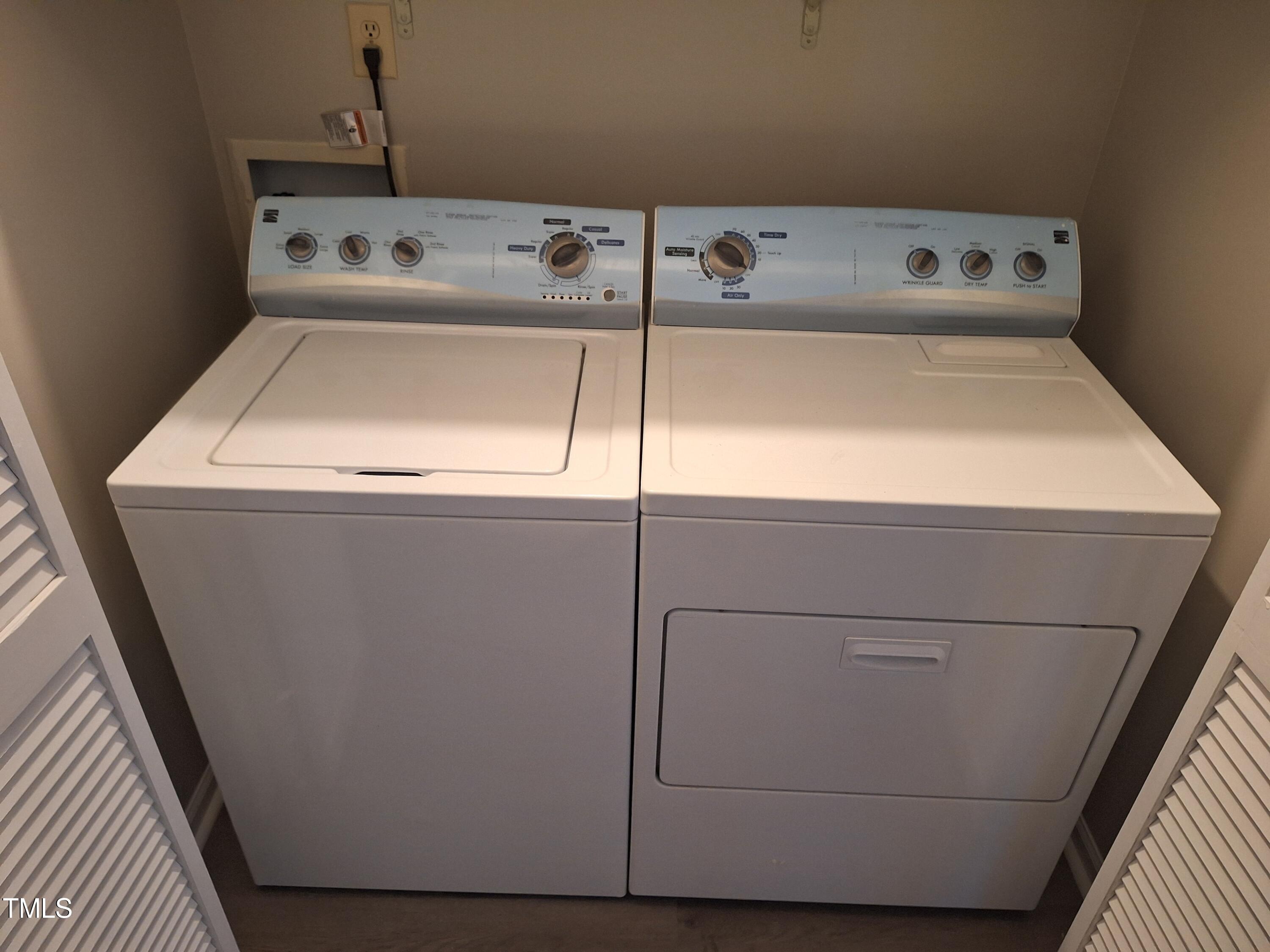 322 Junction Road, Unit 29B Durham, NC 27703 - Photo 8 of 12 a close up view of washer and dryer