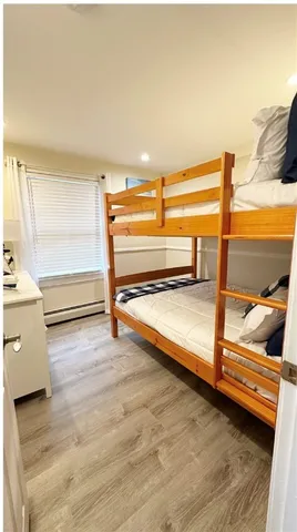 $2,500 | 227 Thames Street, Unit 1, Bristol, RI 02809