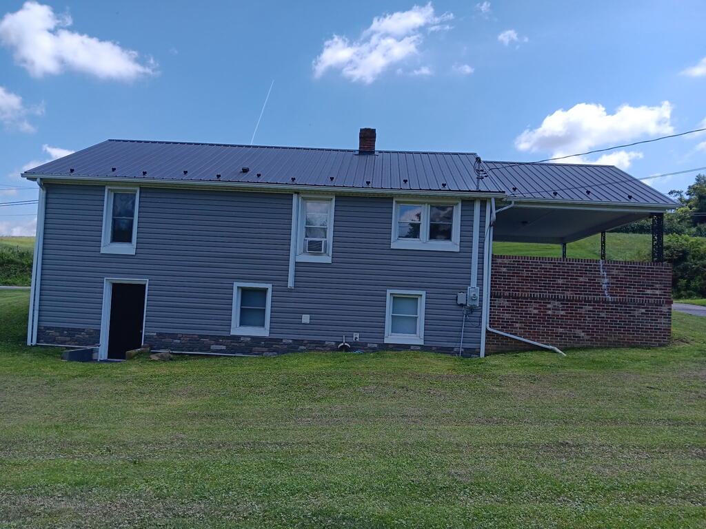 462 Adwolfe Road Marion, VA 24354 - Photo 4 of 17 Gallery Image 4