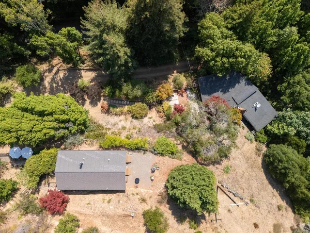 $2,600,000 | 10026 Sycamore Canyon Road, Big Sur, CA 93920