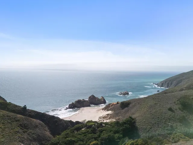 $2,600,000 | 10026 Sycamore Canyon Road, Big Sur, CA 93920