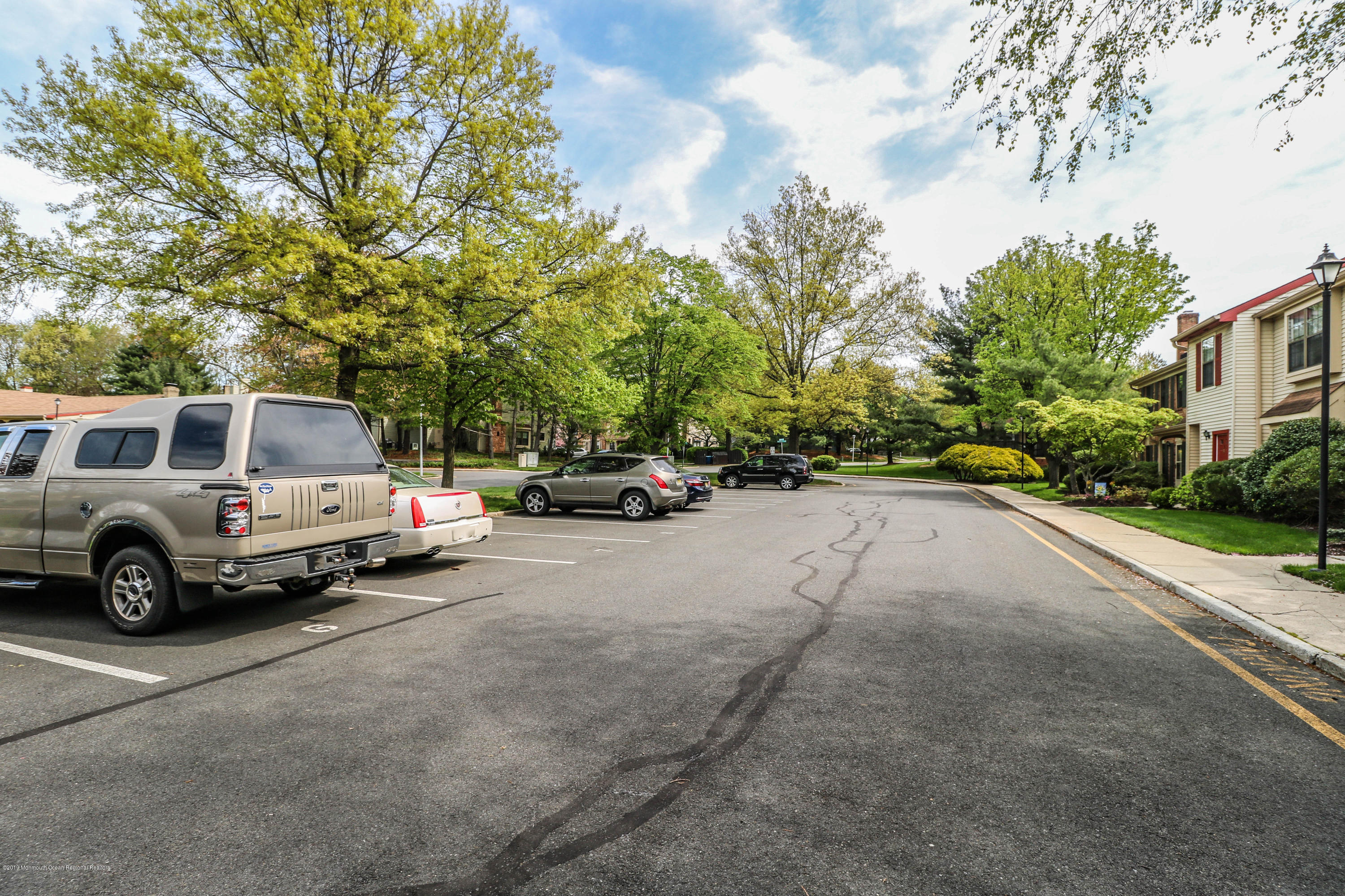 9 Amherst Court Aberdeen, NJ 07747 - Photo 14 of 45 Assigned Parking plus Open Lot