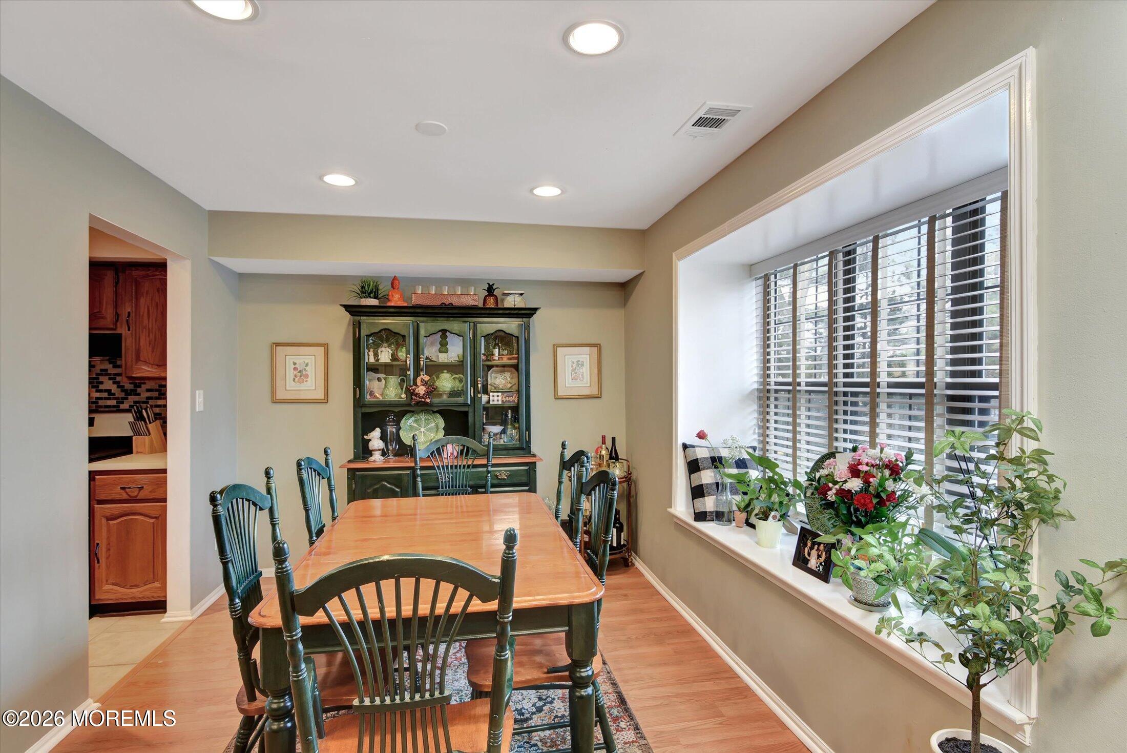 9 Amherst Court Aberdeen, NJ 07747 - Photo 31 of 45 07-Dining Room