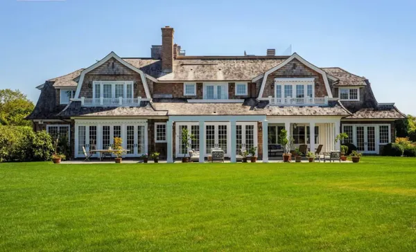 $275,000 | 108 Fairfield Pond Lane, Sagaponack, NY 11962