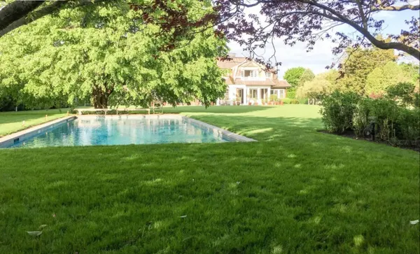 $275,000 | 108 Fairfield Pond Lane, Sagaponack, NY 11962