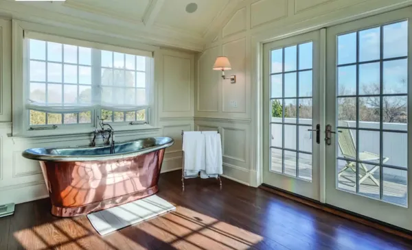 $275,000 | 108 Fairfield Pond Lane, Sagaponack, NY 11962