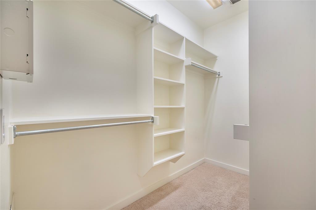 1016 Liberty Street, Unit 4 Dallas, TX 75204 - Photo 21 of 33 a view of an empty walk in closet
