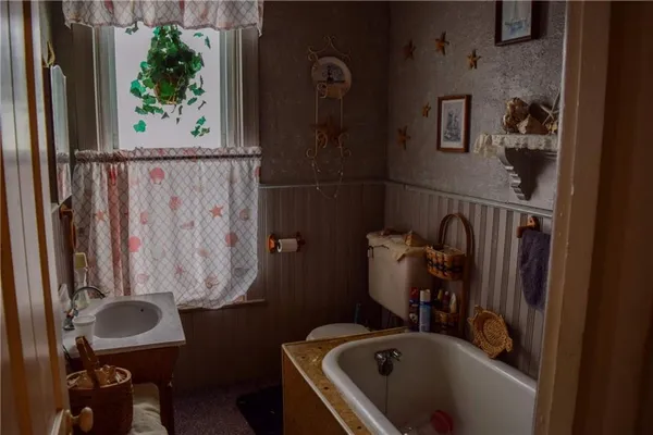 $70,000 | 404 North McKean Street, Kittanning, PA 16201